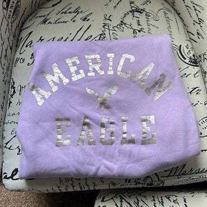 American Eagle sweatshirt